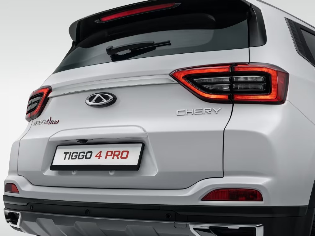 Интерьер Chery Tiggo 4 2022